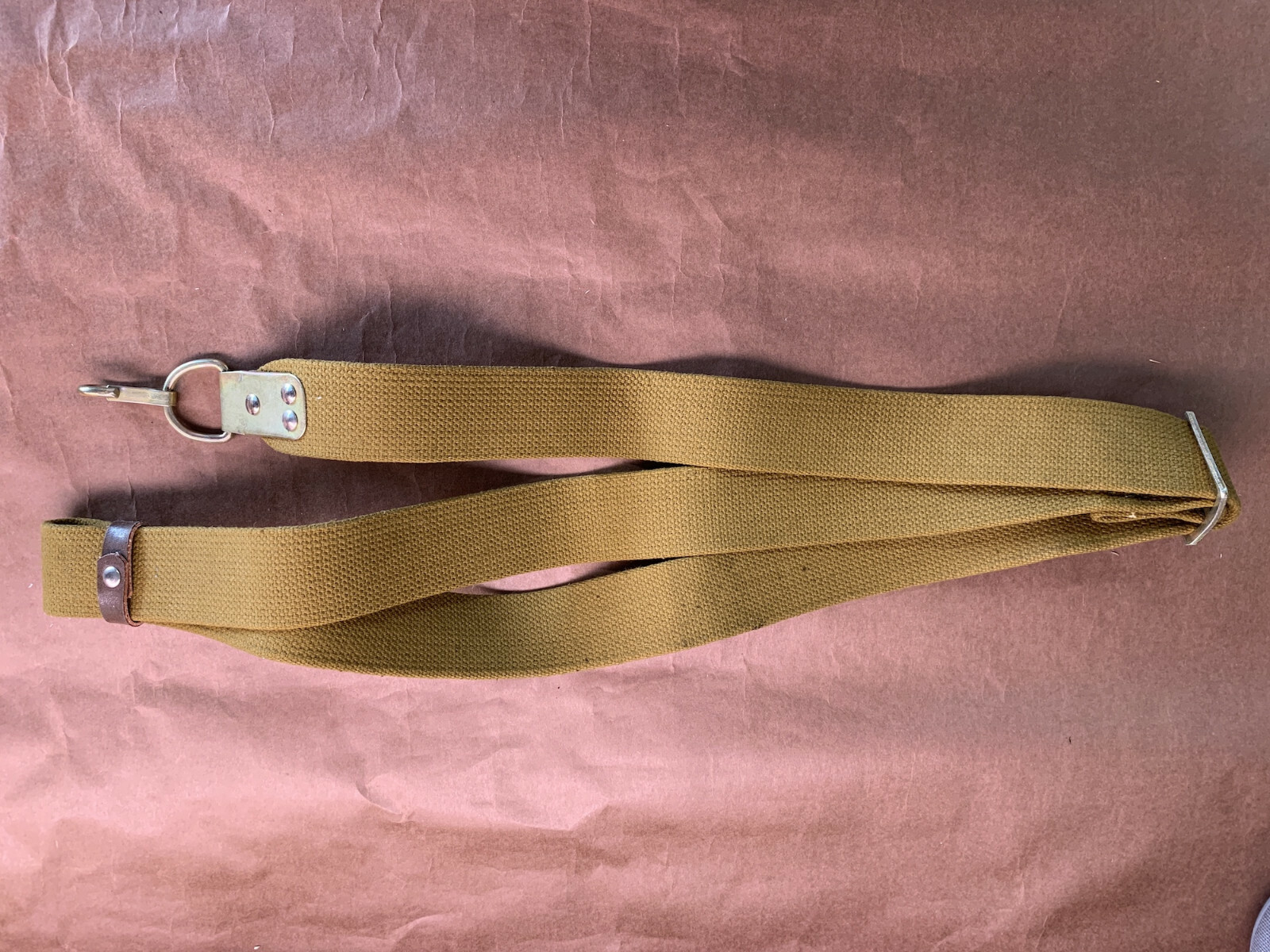 Original Soviet/Russian single hooked canvas sling for USSR sporting & hunting. Original Soviet/Russian single hooked canvas sling for USSR sporting & hunting.