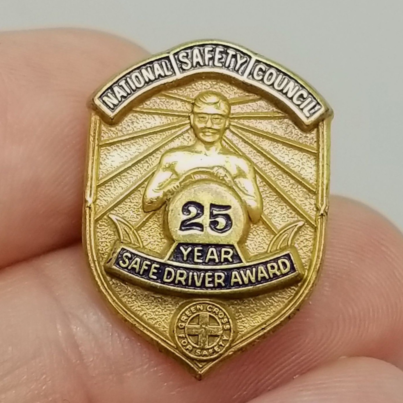 Vintage National Safety Council 25 Year Safe Driver Award Lapel Pin Brooch Vintage National Safety Council 25 Year Safe Driver Award Lapel Pin Brooch