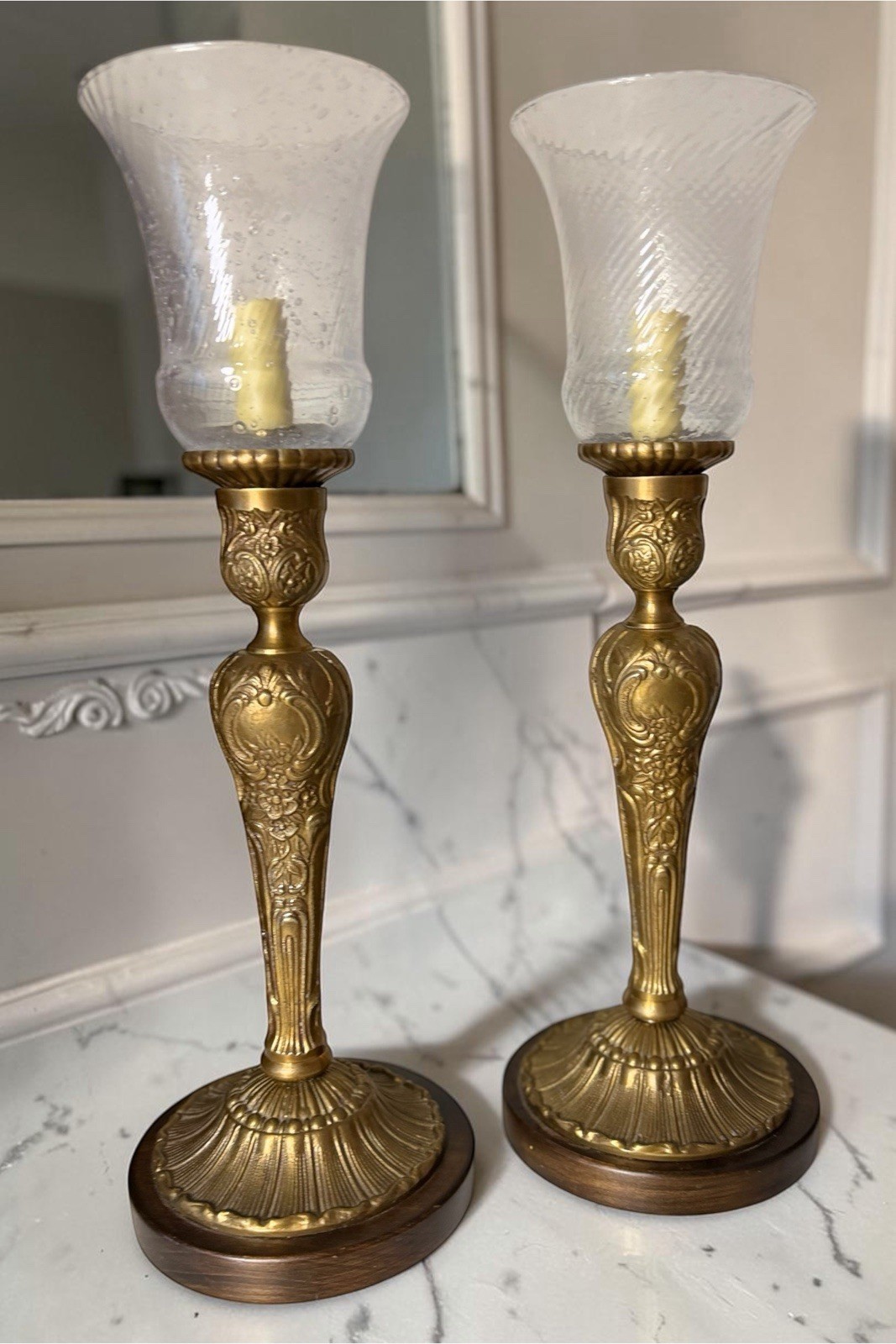 Set of 2 VTG Solid Brass Frederick Cooper Candlestick Lamps Swirl Glass Shade