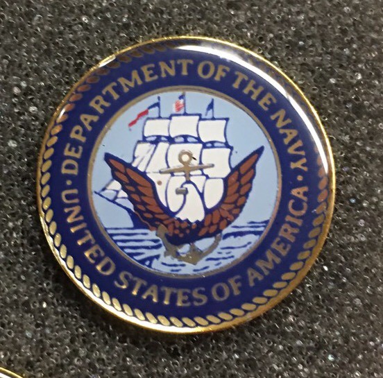 DEPARTMENT OF THE NAVY USA LAPEL PIN US MILITARY MADE IN AMERICA DEPARTMENT OF THE NAVY USA LAPEL PIN US MILITARY MADE IN AMERICA
