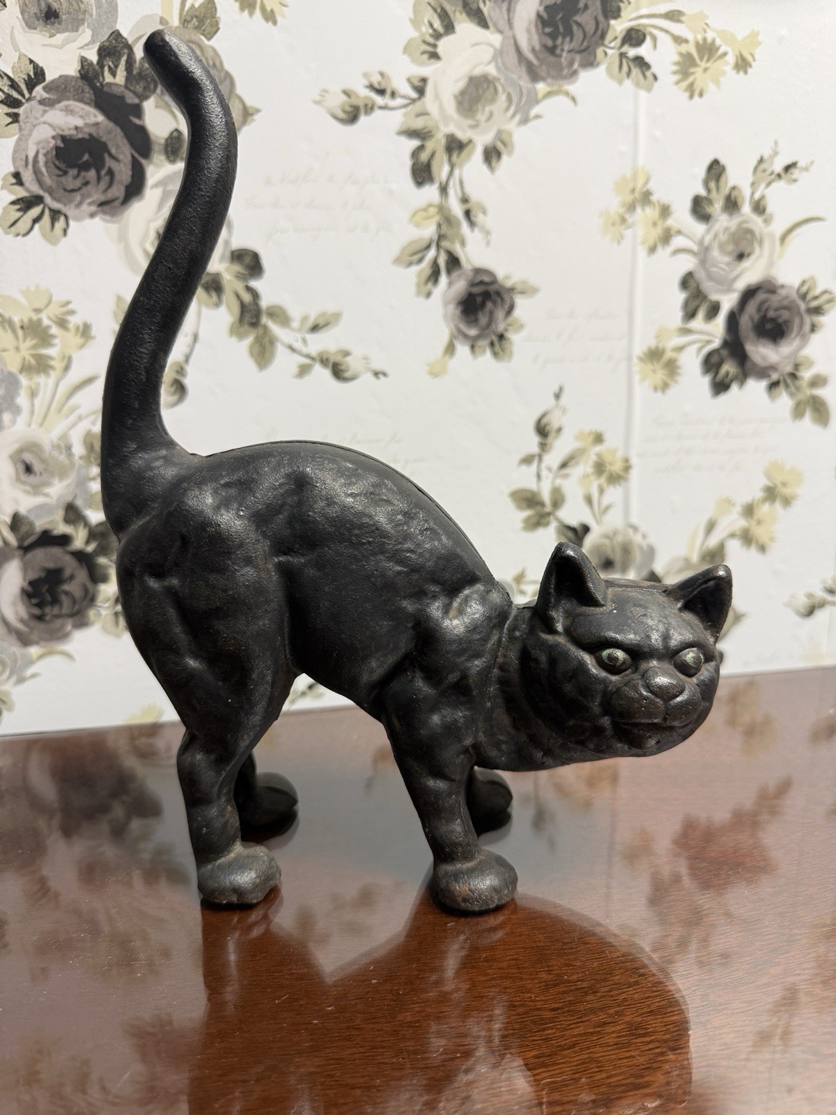 Vintage Cast Iron Black Cat Doorstop Arched Back Scared Halloween Hubley Style