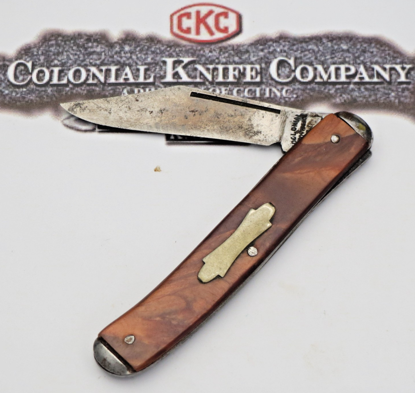 Antique 1920's - 30's Era Colonial Arched Stamp Jack Knife - Colorful Antique 1920's - 30's Era Colonial Arched Stamp Jack Knife - Colorful