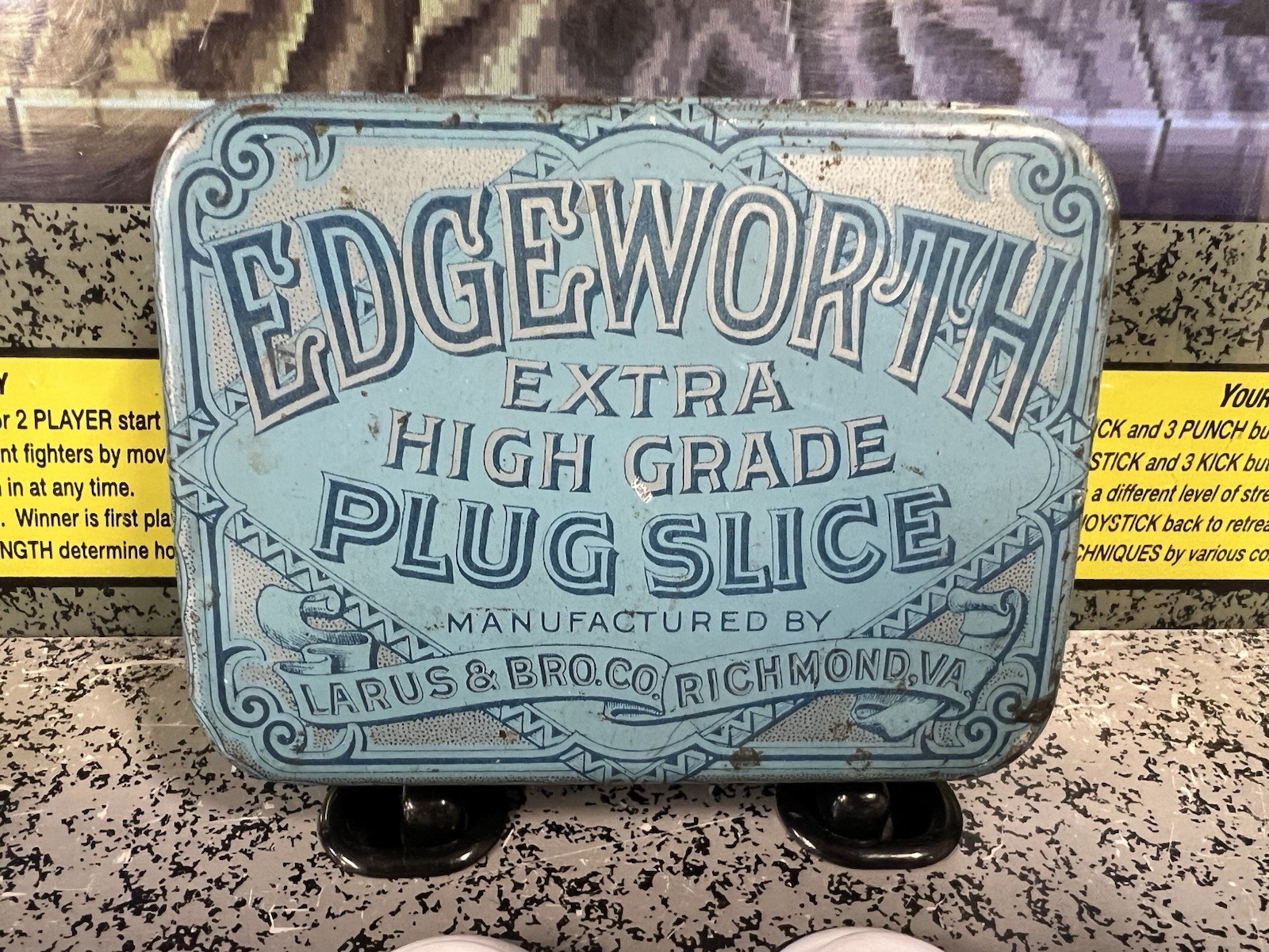 Vintage Edgeworth Extra High Grade Plug Slice Tobacco Tin Can Larus & Bro. Co. Vintage Edgeworth Extra High Grade Plug Slice Tobacco Tin Can Larus & Bro. Co.