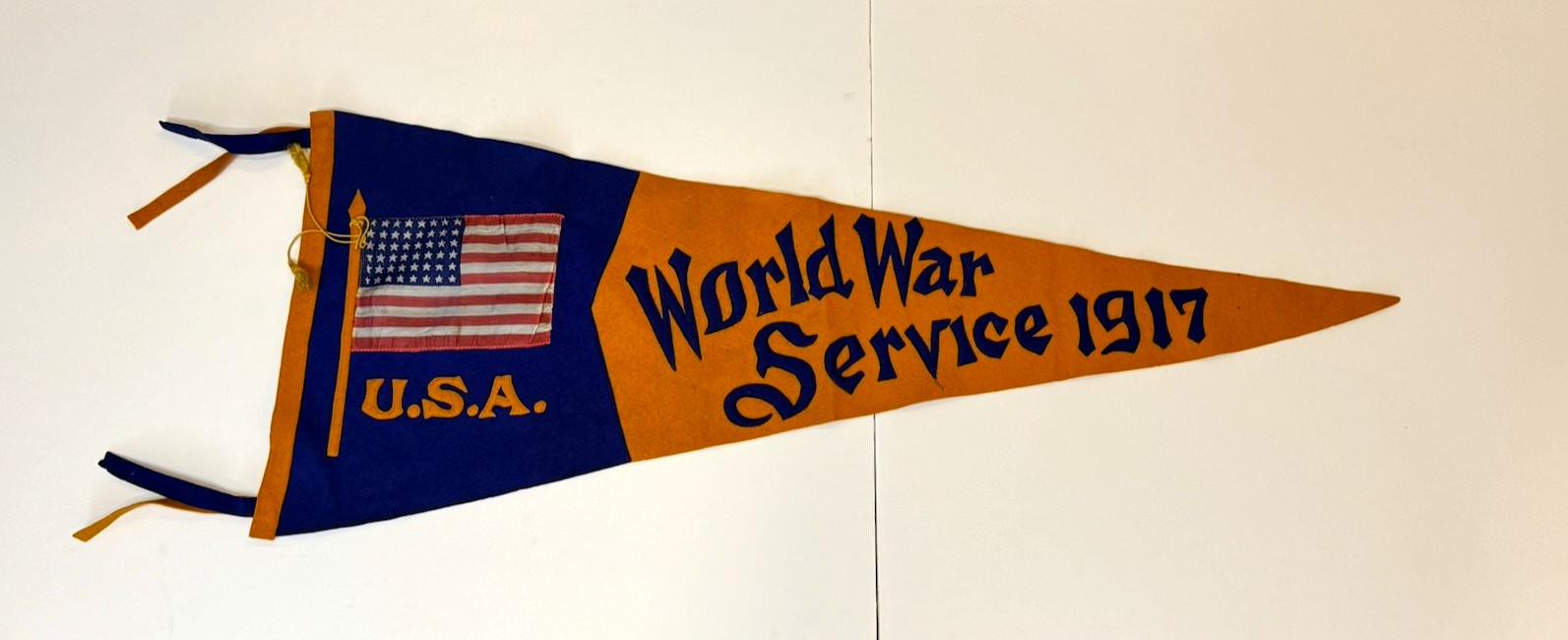 AUTHENTIC WWI "WORLD WAR SERVICE 1917" U.S.A. FELT PENNANT - 35" LENGTH
