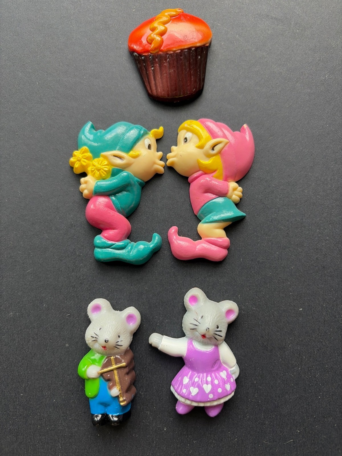 Vtg 1980s/1990s refrigerator door magnets-Lot Of 5-Used Vtg 1980s/1990s refrigerator door magnets-Lot Of 5-Used