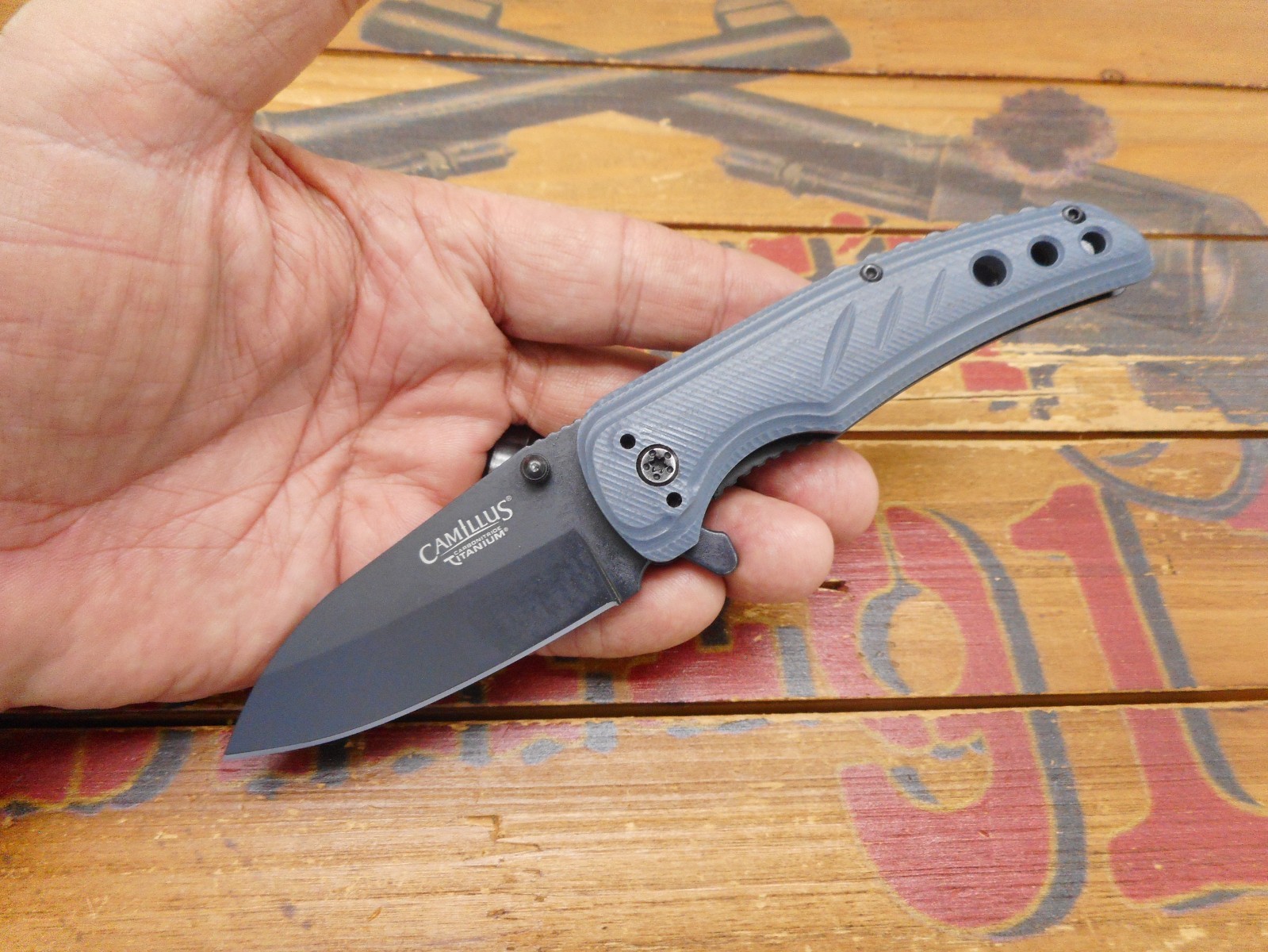 Camillus Titanium Carbonitride Impulse II Pocket Knife Plain Edge Blade AUS-8 Camillus Titanium Carbonitride Impulse II Pocket Knife Plain Edge Blade AUS-8