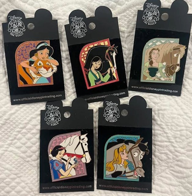 Disney Pins Set of 5 Princesses with Their Horses including Jasmine & Rajah 2004 Disney Pins Set of 5 Princesses with Their Horses including Jasmine & Rajah 2004