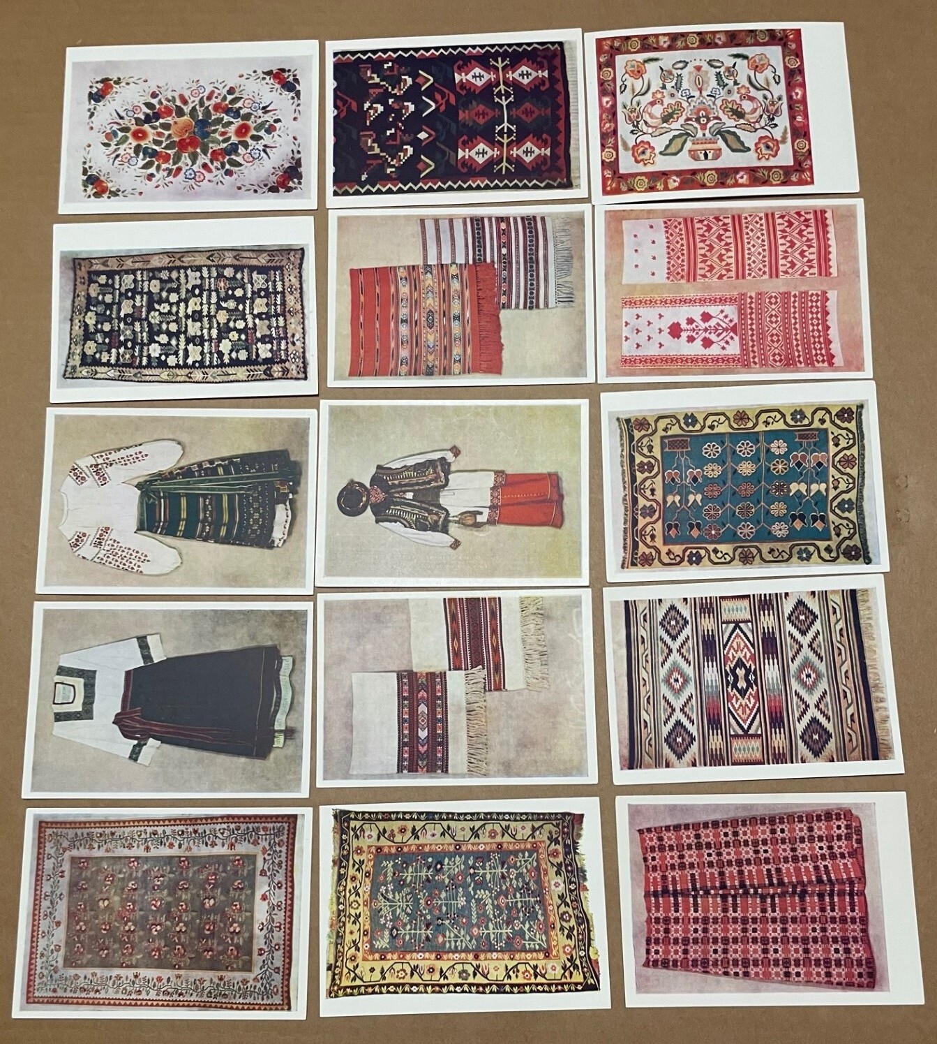 15+ Ukrainian Folk Art Post Cards with original cover 1959 Charkiv 15+ Ukrainian Folk Art Post Cards with original cover 1959 Charkiv