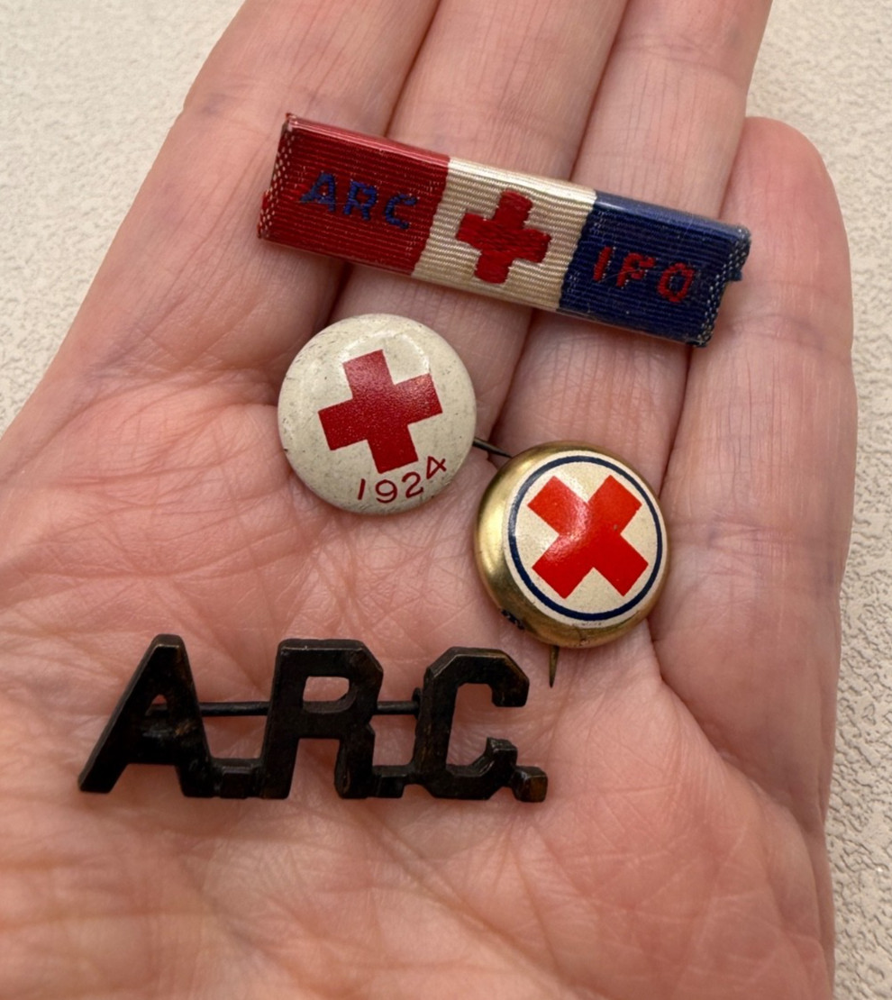 Vintage WW ll American Red Cross Lot ARC IFO Oversees Ribbon Pins 1924 Badges Vintage WW ll American Red Cross Lot ARC IFO Oversees Ribbon Pins 1924 Badges