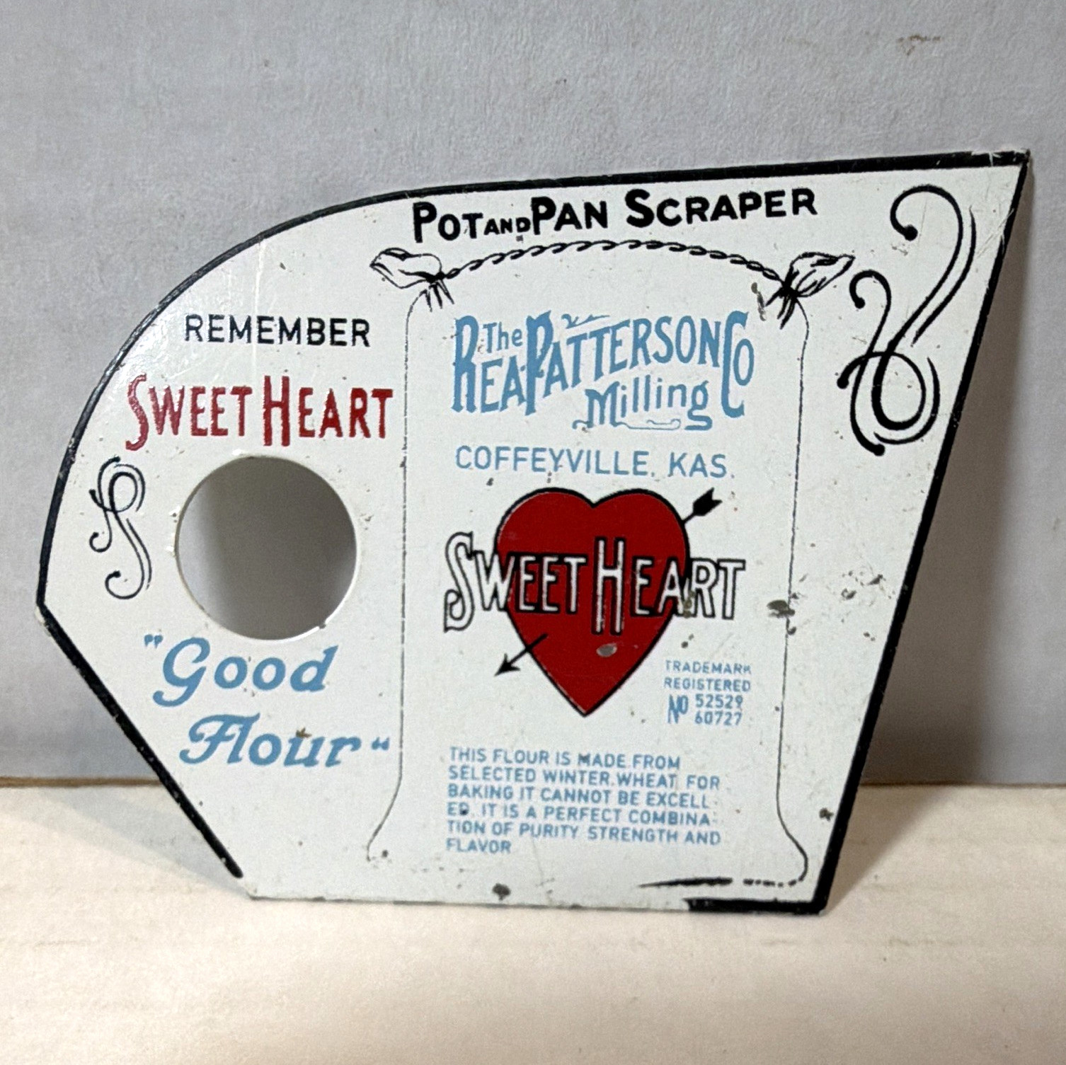 The Rea-Patterson Milling Co Sweet Heart Good Flour Pot & Pan Scraper Ad