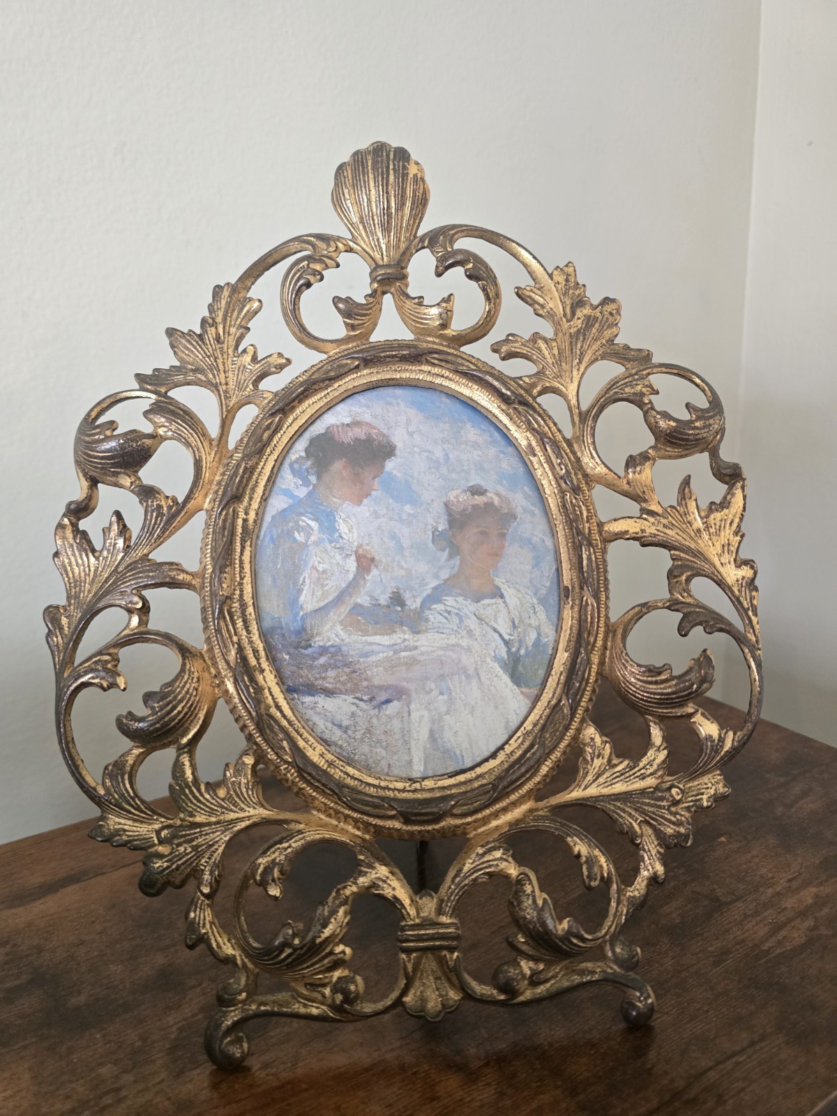 Antique Rococo Bronze Gilt Photo & Frame Louie XVI Oval Easel Cast Metal Ornate Antique Rococo Bronze Gilt Photo & Frame Louie XVI Oval Easel Cast Metal Ornate