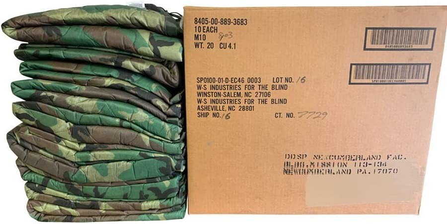USGI Poncho Liner Woobie Woodland Camo- NEW - (Made in USA) with Tag USGI Poncho Liner Woobie Woodland Camo- NEW - (Made in USA) with Tag