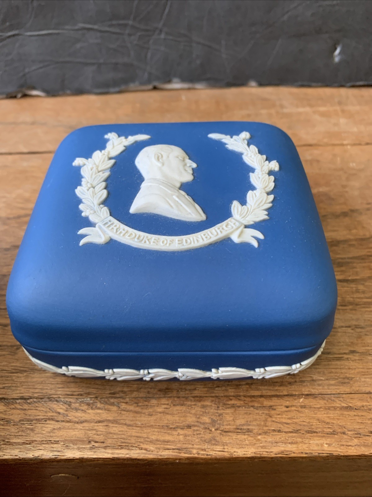Wedgewood Jasperware Dark Blue Duke Of Edinburgh Philip Box Wedgewood Jasperware Dark Blue Duke Of Edinburgh Philip Box