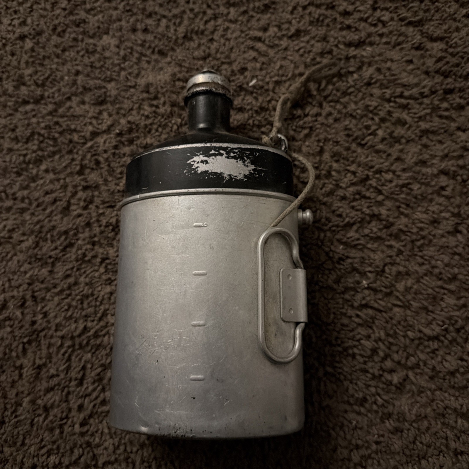 Unique Vintage Swiss Army Canteen Flask Bottle, Cork, & Cup - SIGG - 1982 Unique Vintage Swiss Army Canteen Flask Bottle, Cork, & Cup - SIGG - 1982