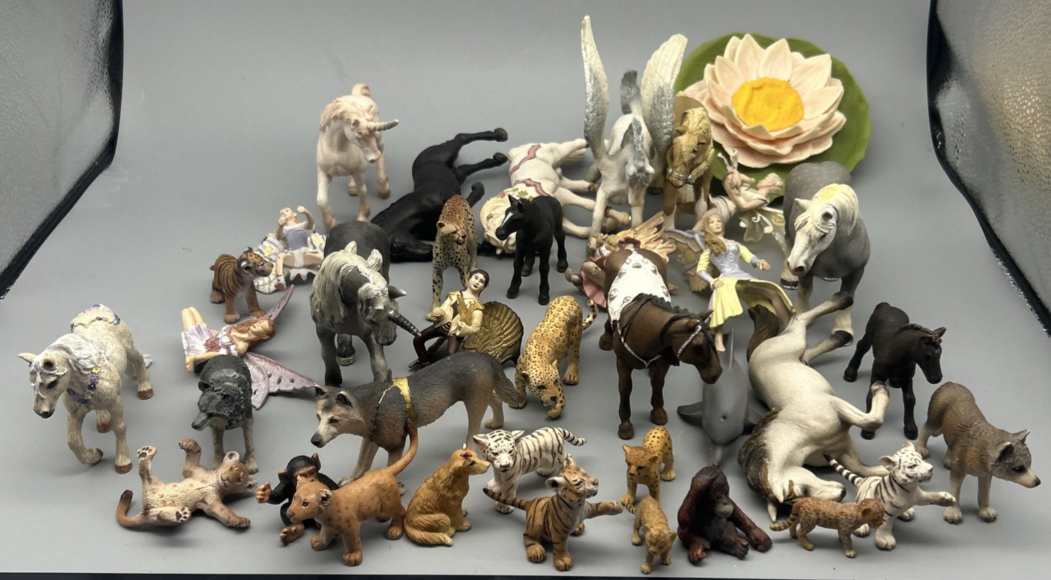 Lot of 37 Vintage Schleich Animal Fairies Horses Fantasy Figures Lot of 37 Vintage Schleich Animal Fairies Horses Fantasy Figures