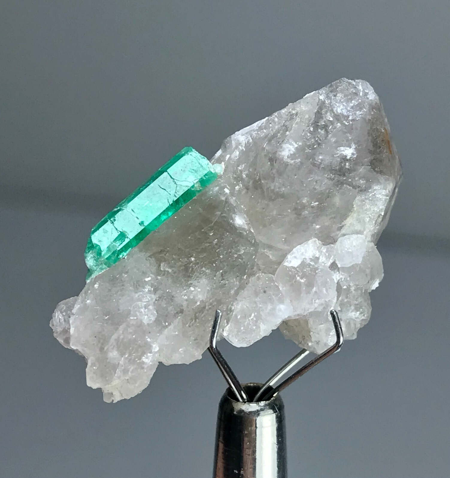24 Carat terminated Emerald on the Quartz Panjsher Afghanistan