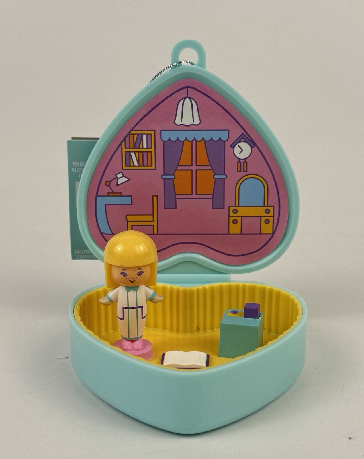 Polly Pocket Christmas Ornament 2026 Mattel Ruz Brand New Viral Polly Pocket Christmas Ornament 2026 Mattel Ruz Brand New Viral