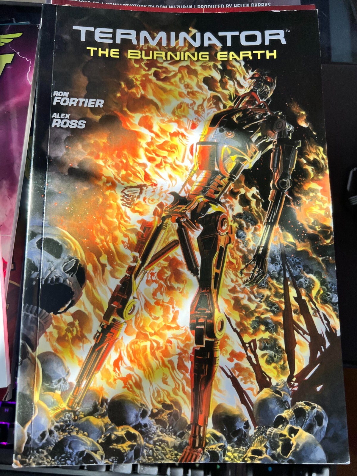 Terminator The Burning Earth Dark Horse TPB BRAND NEW Alex Ross & Ron Fortier Terminator The Burning Earth Dark Horse TPB BRAND NEW Alex Ross & Ron Fortier