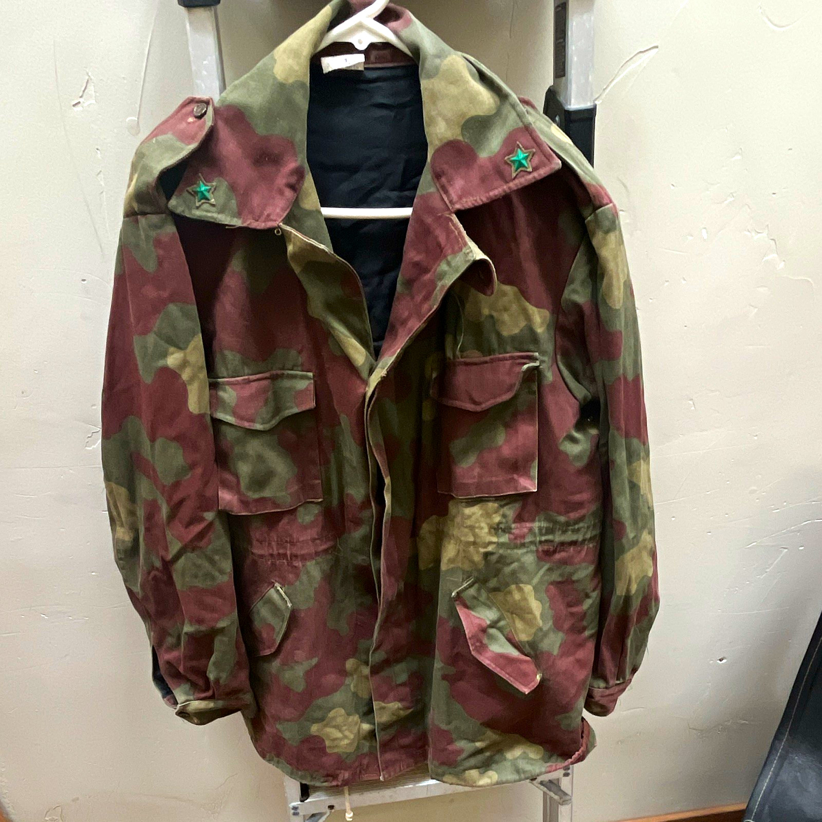 Vintage Italian Camo Military Field Jacket telo mimetico Vintage Italian Camo Military Field Jacket telo mimetico