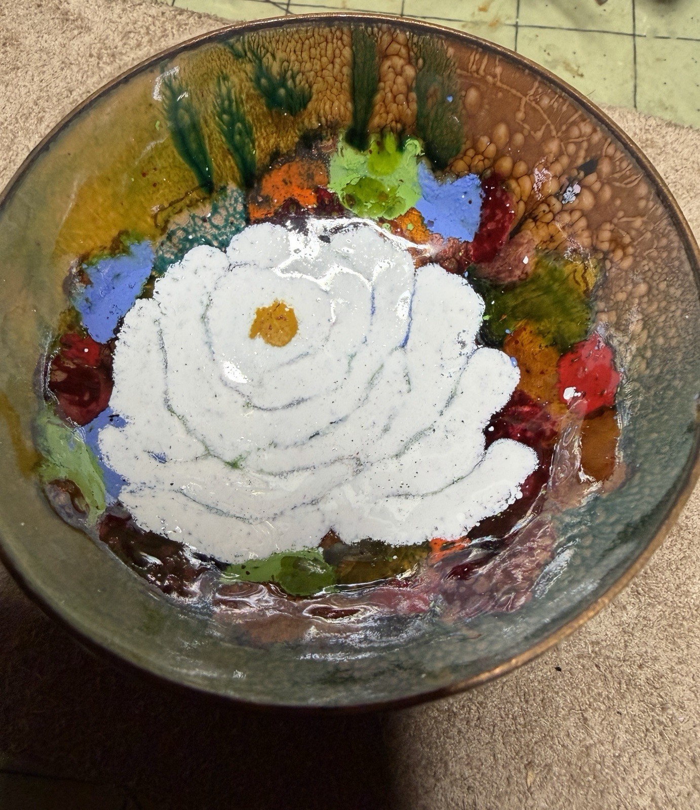 Enameled Bowl White Flower Rose Antique Floral Style Colorful Top & Bottom Enameled Bowl White Flower Rose Antique Floral Style Colorful Top & Bottom