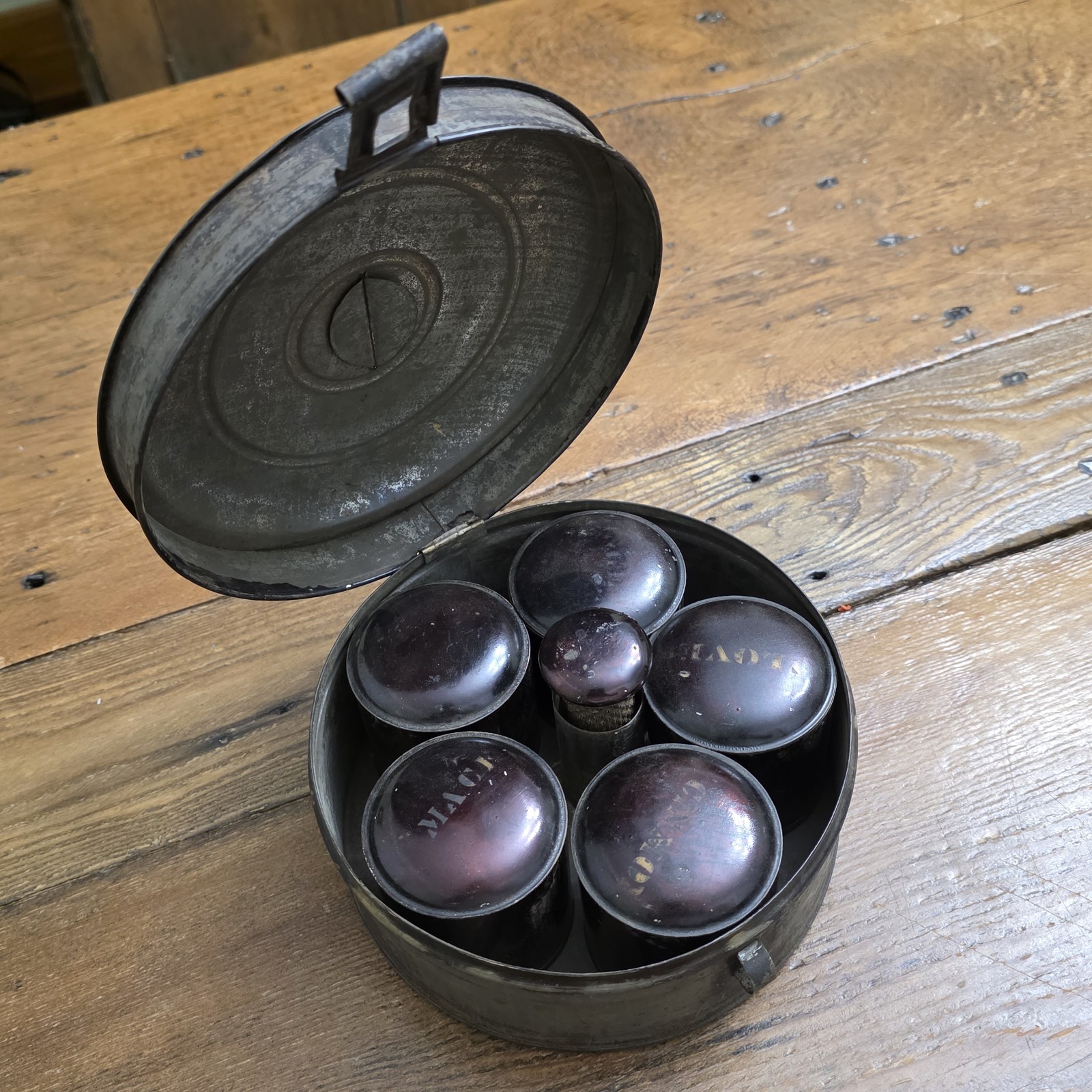 Antique Tin Spice Box Set 6 Canisters Nutmeg Grater Primitive Kitchenware