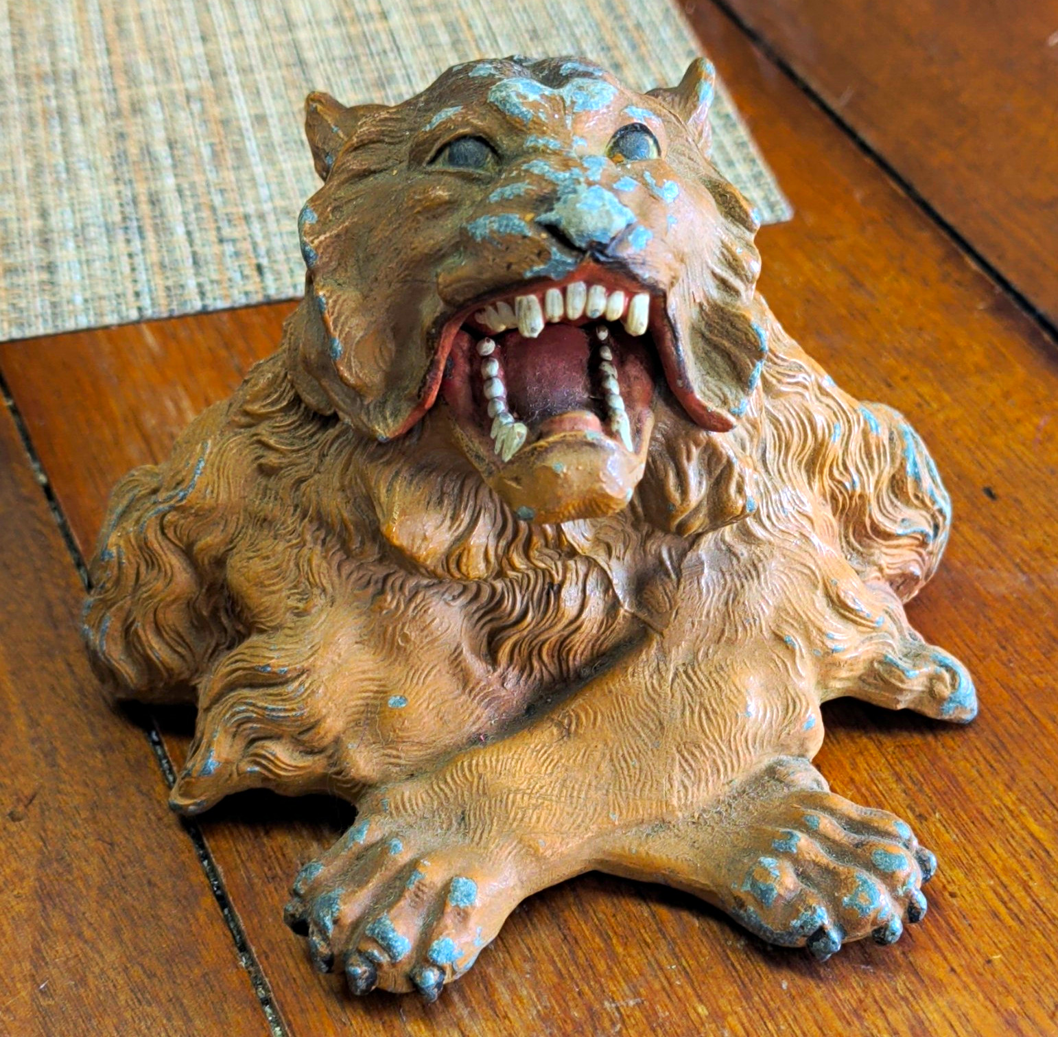 Vintage Roaring Lion Inkwell Vintage Roaring Lion Inkwell