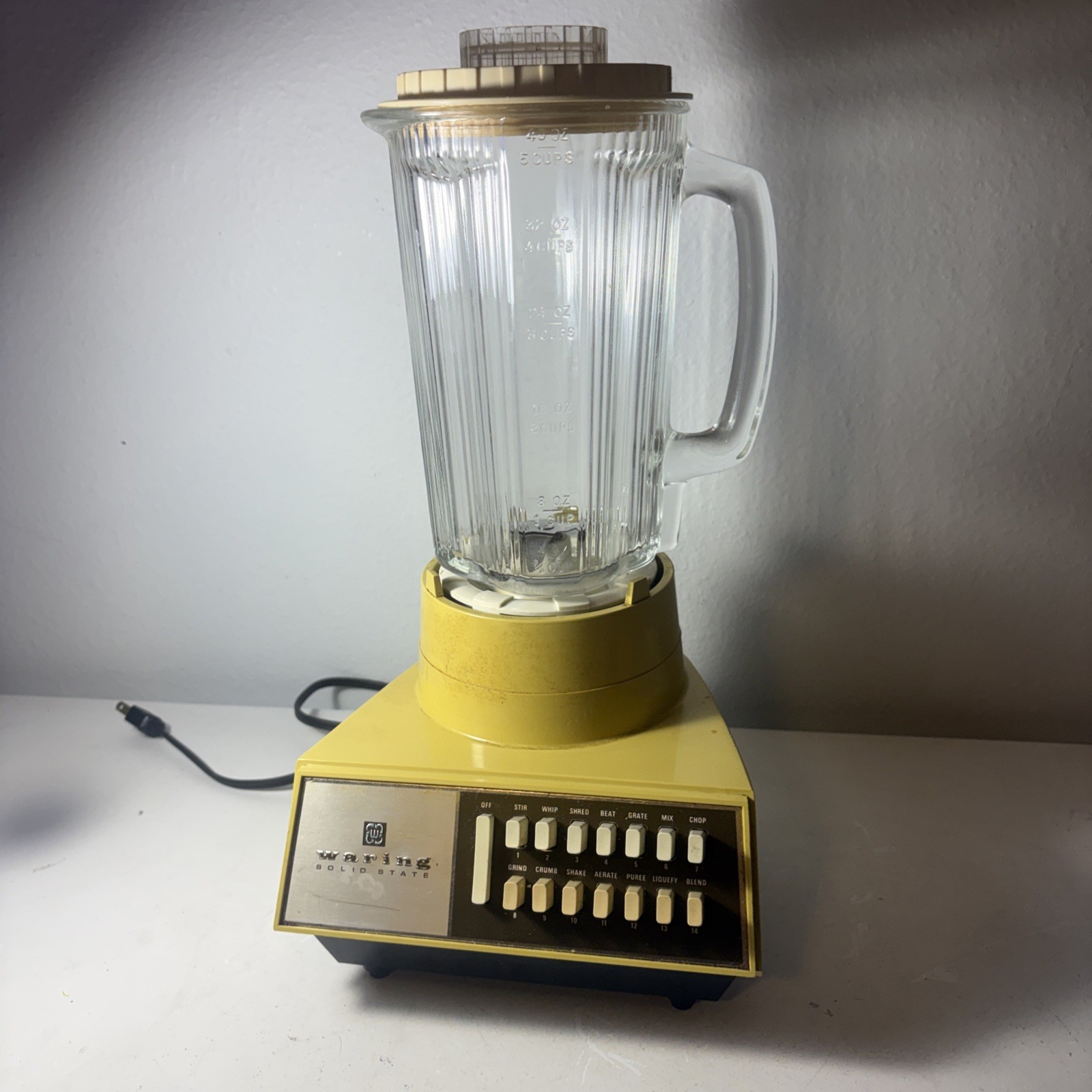 Vintage 1970s Waring Solid State 14-Speed Glass Blender | Harvest Gold TESTED