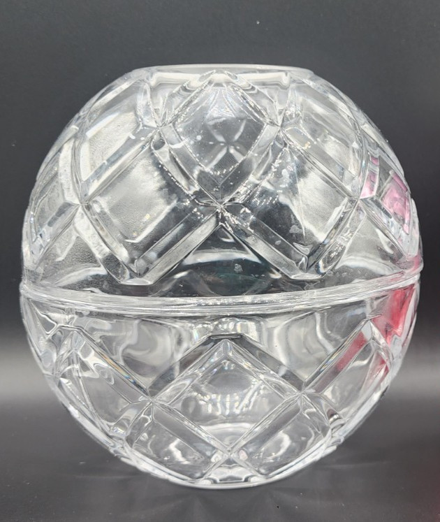 Rose's Closet Crystal Grid Fairy Lamp Clear Crystal Glass Tea Light Holder Rose's Closet Crystal Grid Fairy Lamp Clear Crystal Glass Tea Light Holder