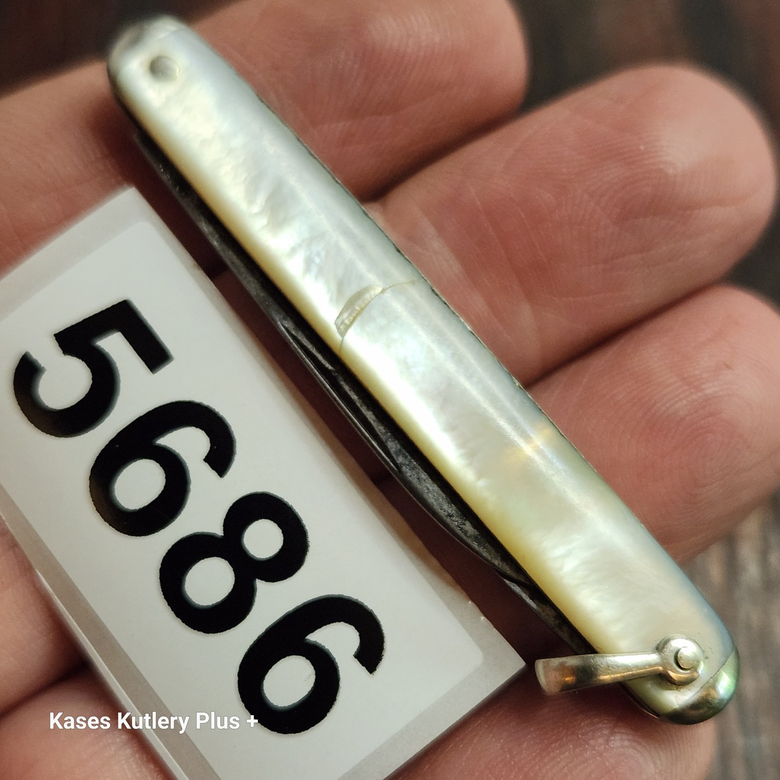 Antique Remington UMC Knife Made In USA 2.5" Closed Pearl Handles CS Antique Remington UMC Knife Made In USA 2.5" Closed Pearl Handles CS
