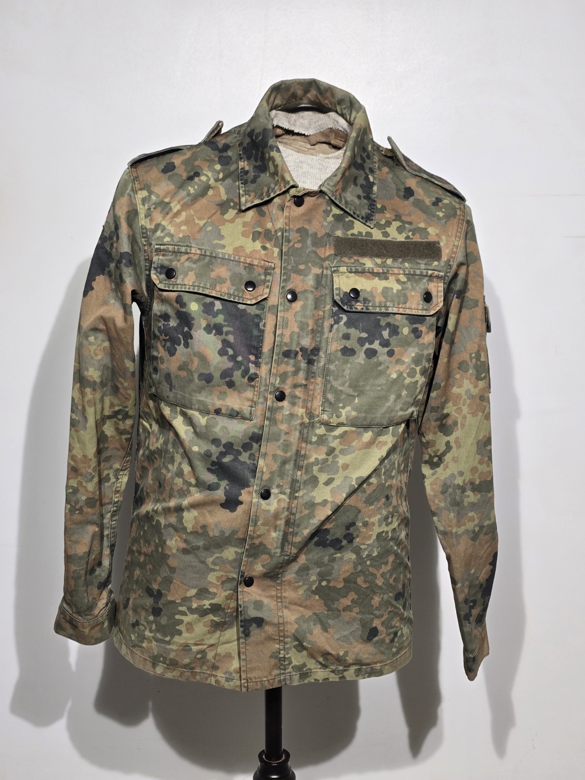 Bundeswehr Flecktarn Field Shirt 2005 Pattern Size 6 (Small) Bundeswehr Flecktarn Field Shirt 2005 Pattern Size 6 (Small)