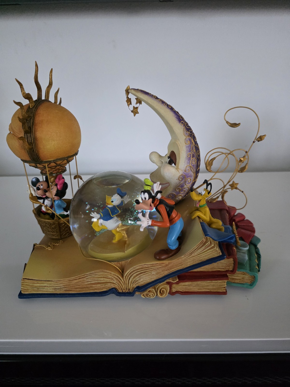 NEWDisney Park~ musical snowglobe "Dream of Animation"Exclusive ORIGINAL RARE NEWDisney Park~ musical snowglobe "Dream of Animation"Exclusive ORIGINAL RARE