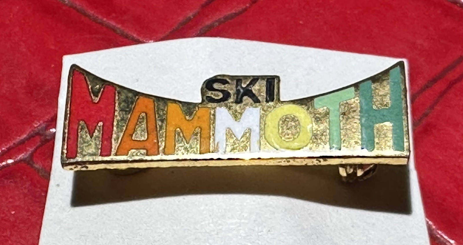 Vintage Mammoth Mountain 🌈 California Ski Pin Lapel Souvenir Skiing ⛷️ 🏔️ Vintage Mammoth Mountain 🌈 California Ski Pin Lapel Souvenir Skiing ⛷️ 🏔️