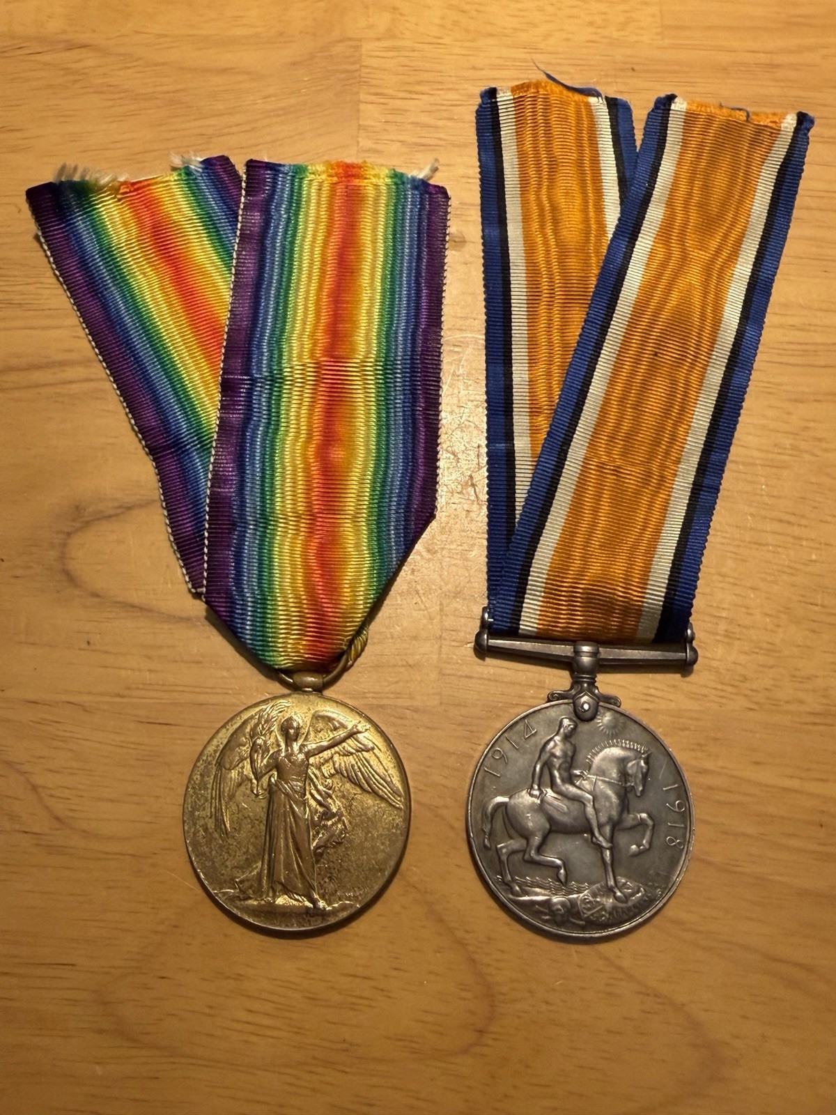 WWI British Army War Medal 1914 - 1918 Sterling Silver & Victory,PTE. C. F. TOMS