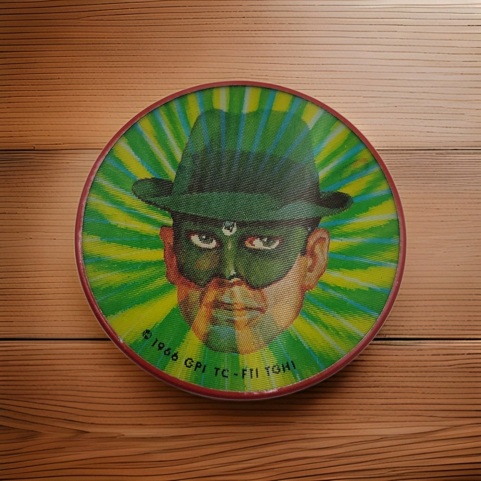 VINTAGE 1966 Green Hornet Flicker LENTICULAR 2.5" VARI VUE PIN NOS L39 VINTAGE 1966 Green Hornet Flicker LENTICULAR 2.5" VARI VUE PIN NOS L39