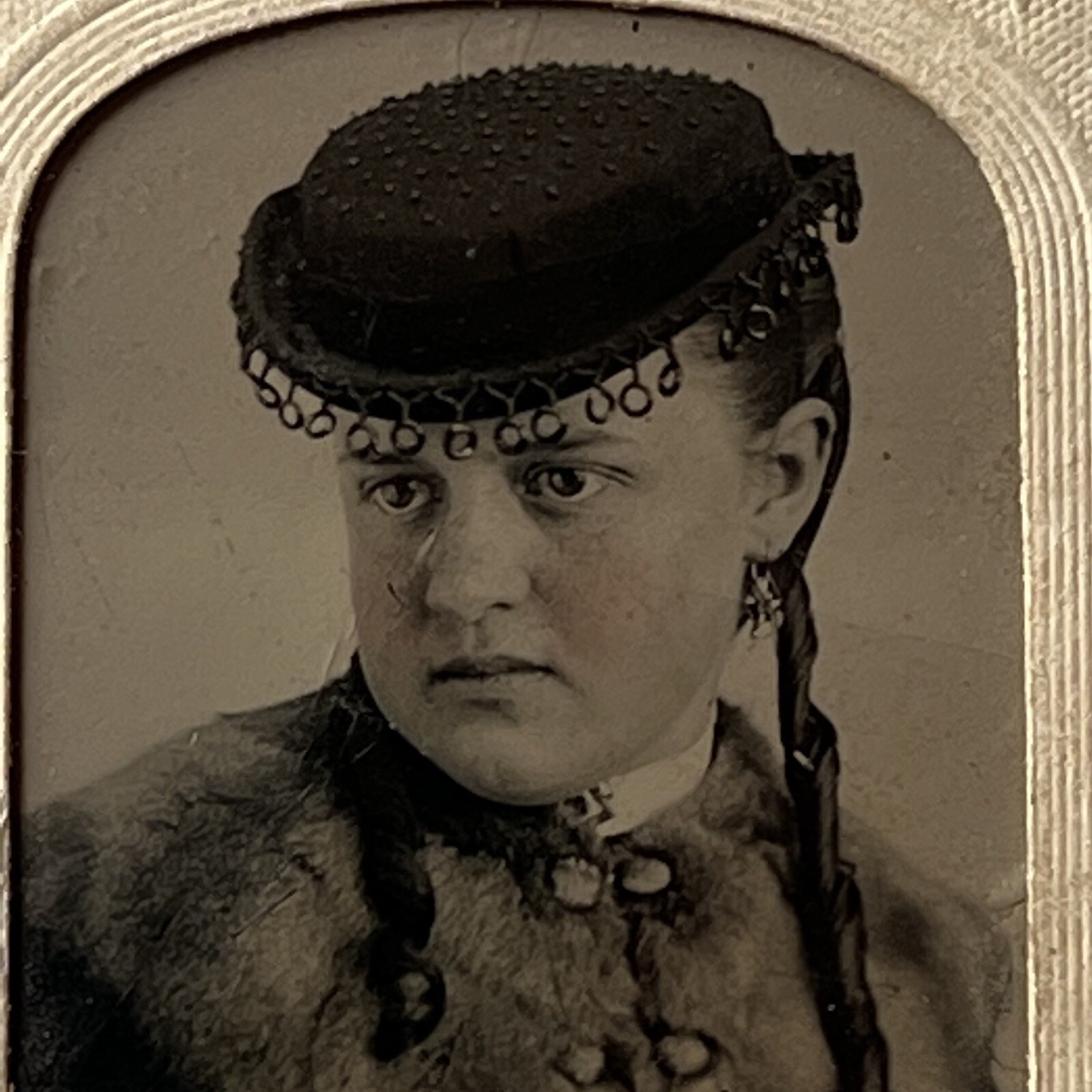 Antique Tintype Photograph Beautiful Affluent Young Woman Great Hat Boston NY