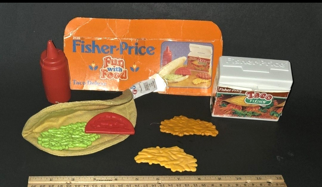 RARE~ 100% Complete VTG Fisher Price Fun With #2139 Food Taco Fixin’s Deluxe Set RARE~ 100% Complete VTG Fisher Price Fun With #2139 Food Taco Fixin’s Deluxe Set