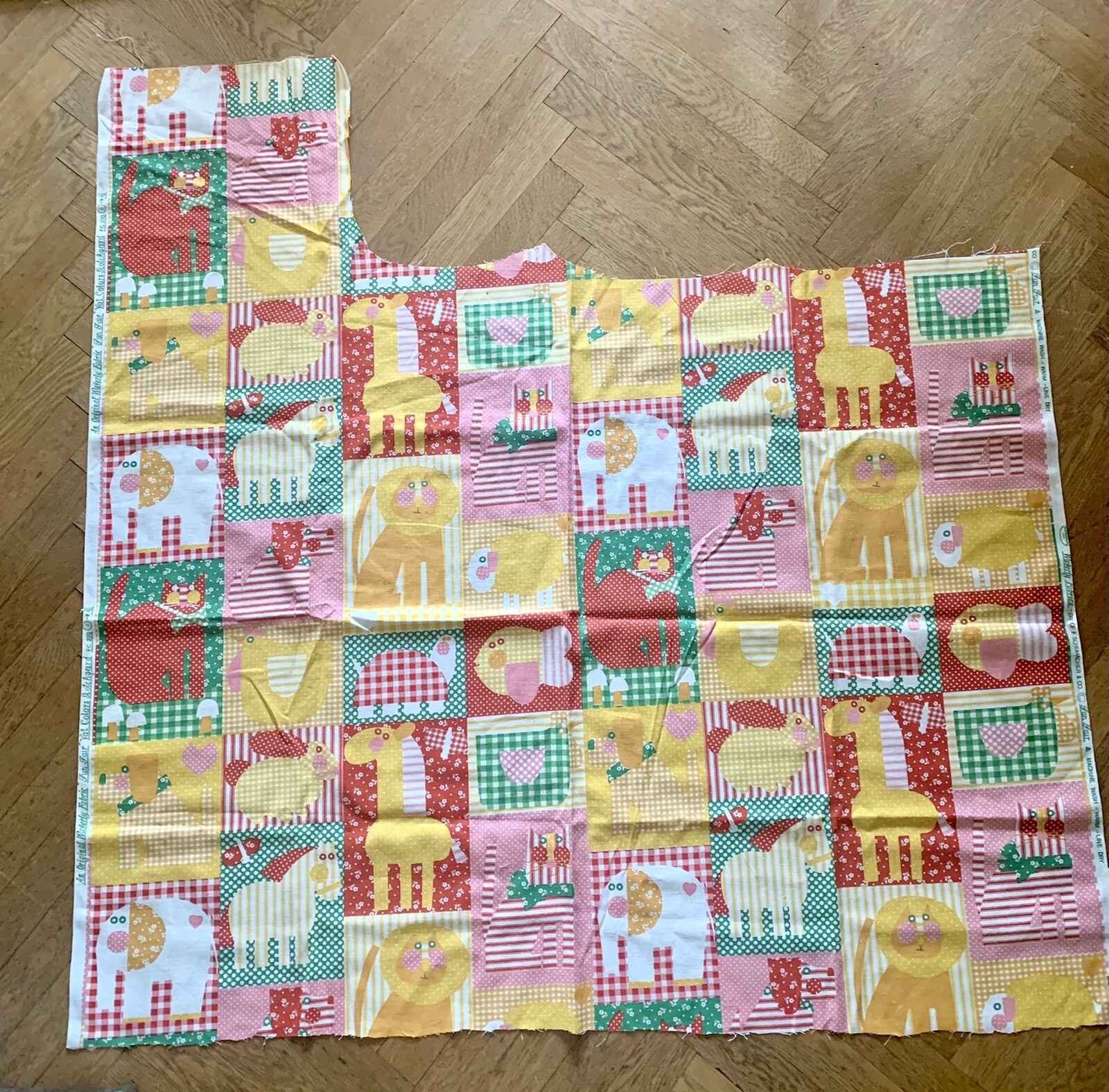 Vintage Waverly for Schumacher Fun Fair Children’s Print Fabric New Condition Vintage Waverly for Schumacher Fun Fair Children’s Print Fabric New Condition