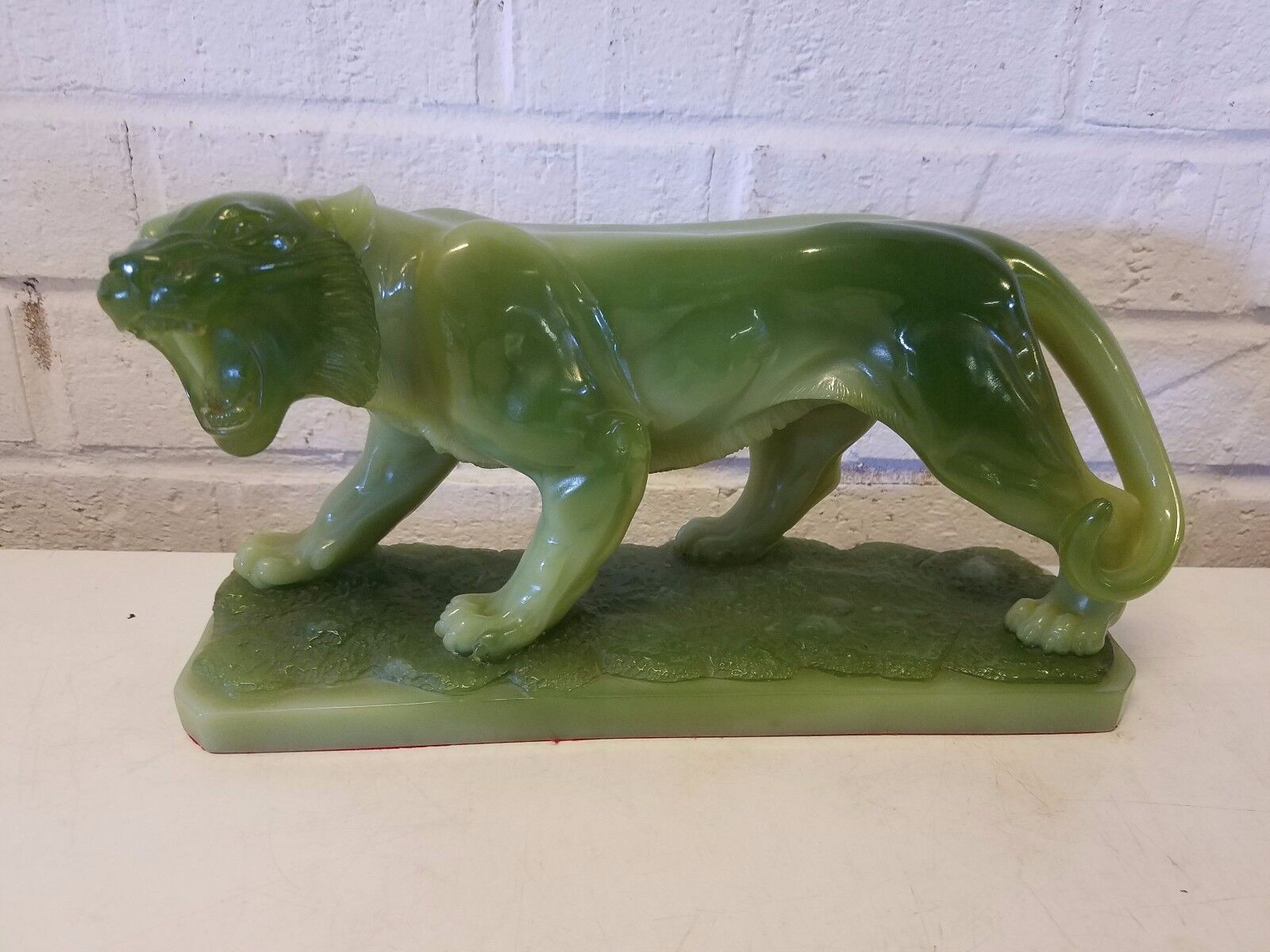 Italian Sculptor Gino Ruggeri Tiger Faux Jade Green Figurine