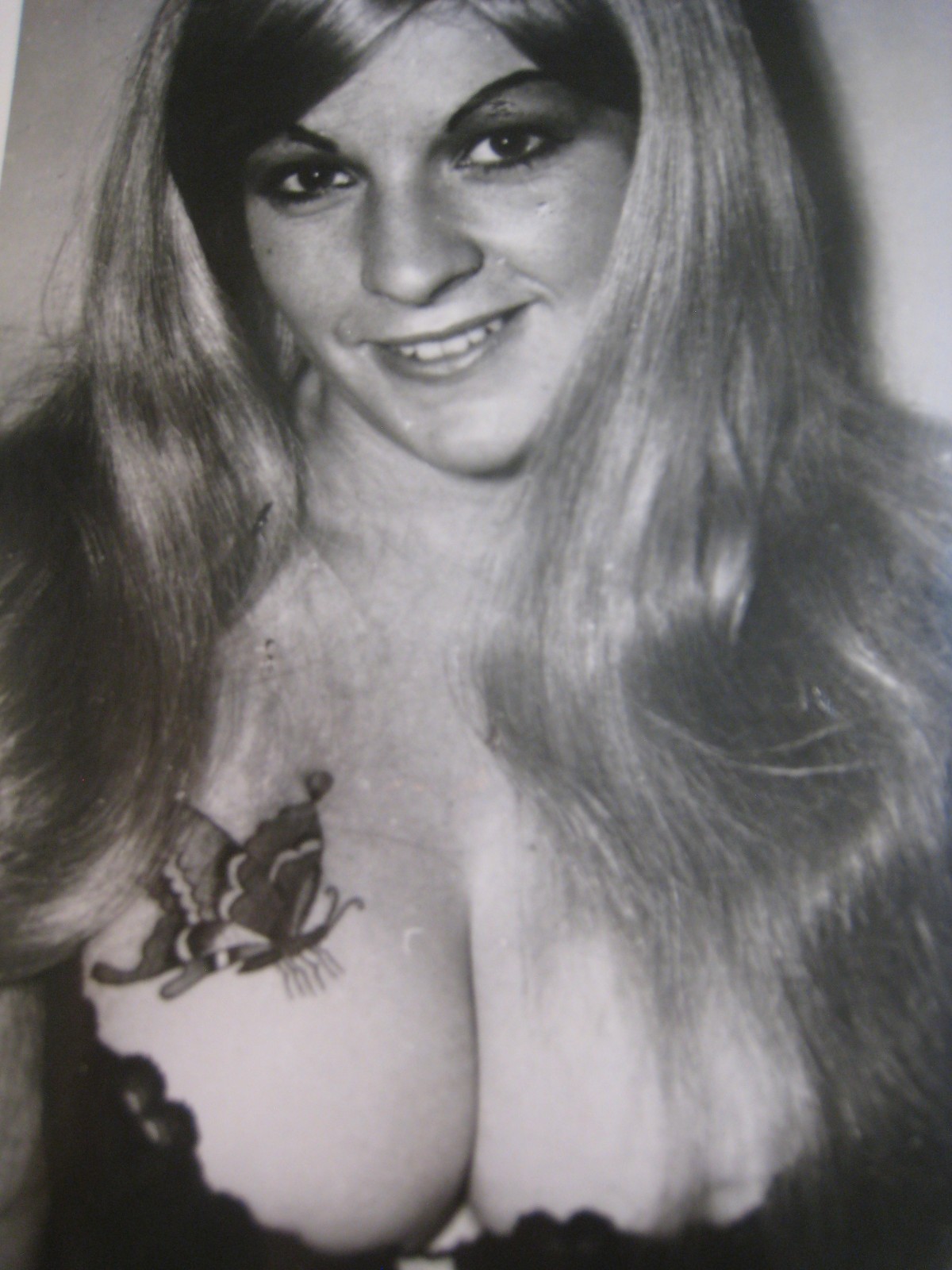 Scarce, early,  Photo ... , TATTOOED LADY ... KOBEL # T-1411,  tattoo Butterfly