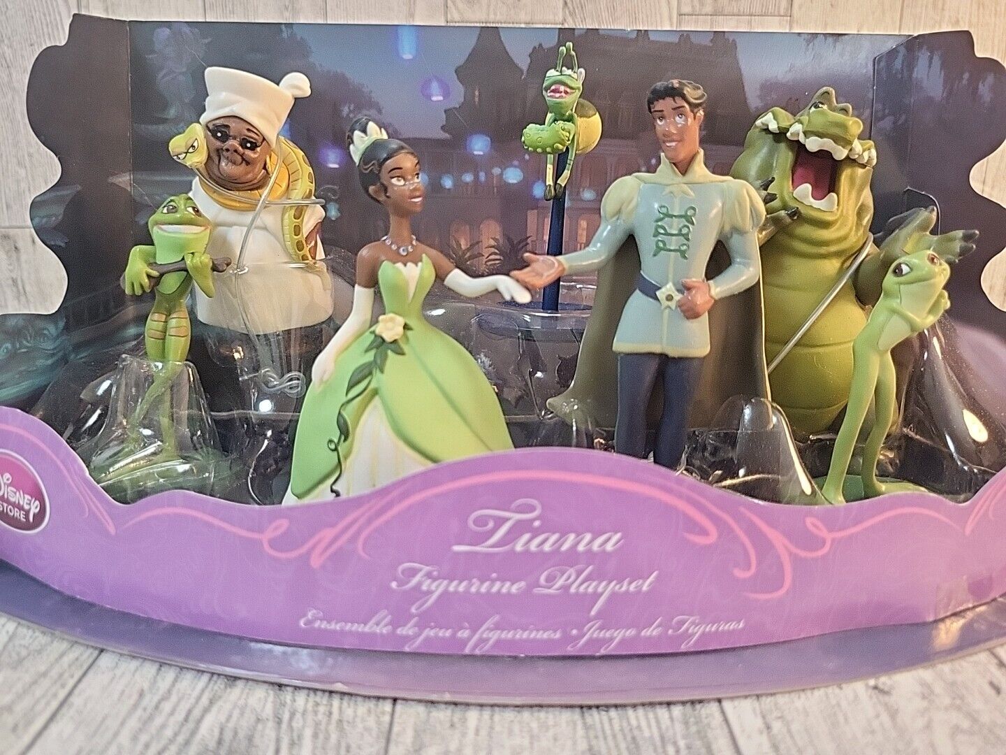 RARE Princess and the Frog Figurine Playset Disney Store 7 piece NEW Tiana