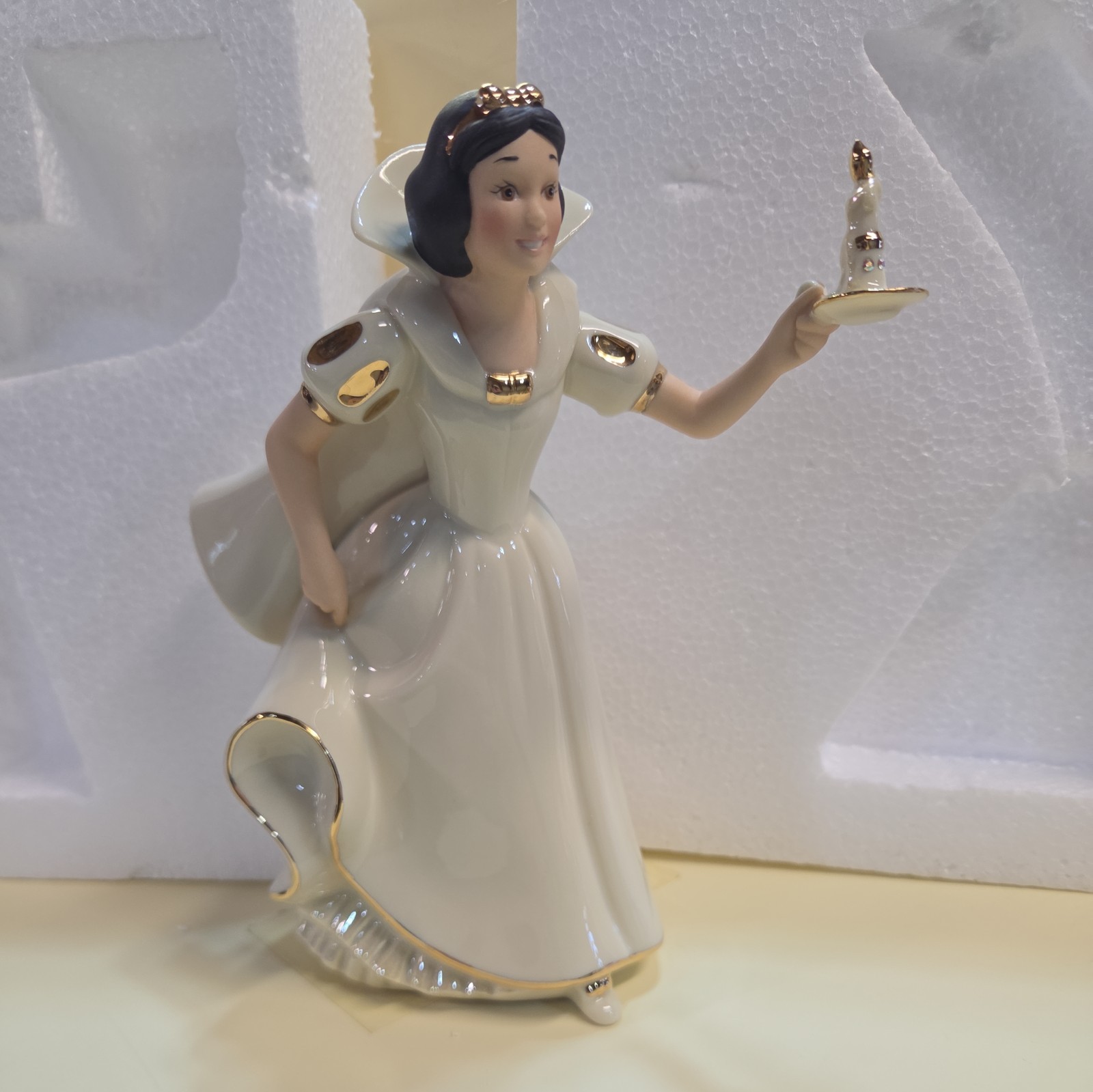 Lenox Walt Disney Showcase Collection Snow White "Let's See What's Upstairs NWT Lenox Walt Disney Showcase Collection Snow White "Let's See What's Upstairs NWT