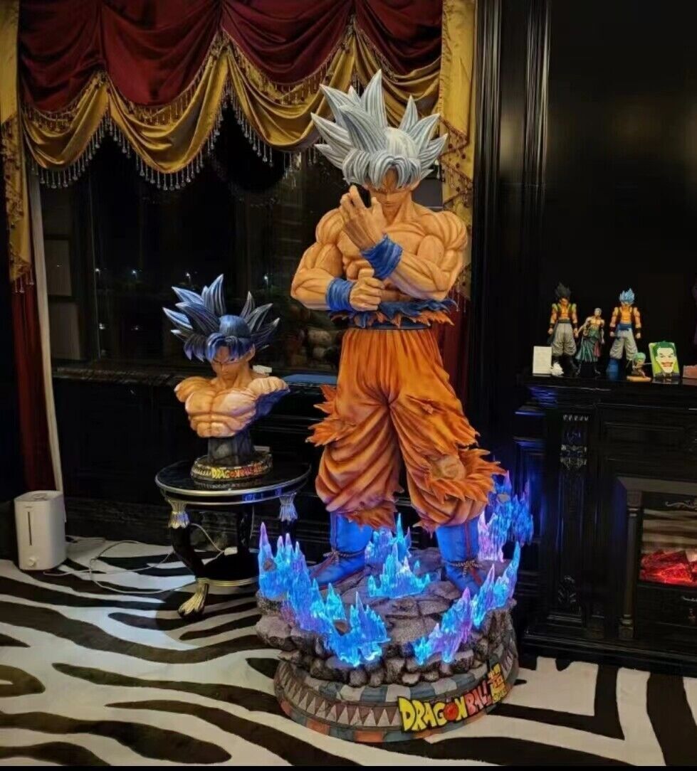 Studio Infinite Dragon Ball Super 1/1 Life Size Kakarotto Goku Resin LED Statue