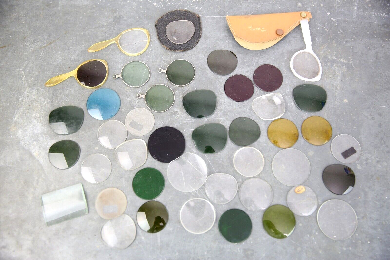 Vintage Optometrist Eye Doctor Exam sunglasses Lens Sample Lot eyeglasses old Vintage Optometrist Eye Doctor Exam sunglasses Lens Sample Lot eyeglasses old