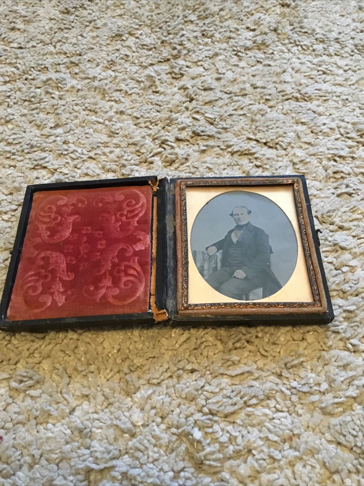 STUNNING FINE RARE EARLY TINTED BRITISH DAGUERREOTYPE? PHOTO MAN 1/6TH PLATE STUNNING FINE RARE EARLY TINTED BRITISH DAGUERREOTYPE? PHOTO MAN 1/6TH PLATE