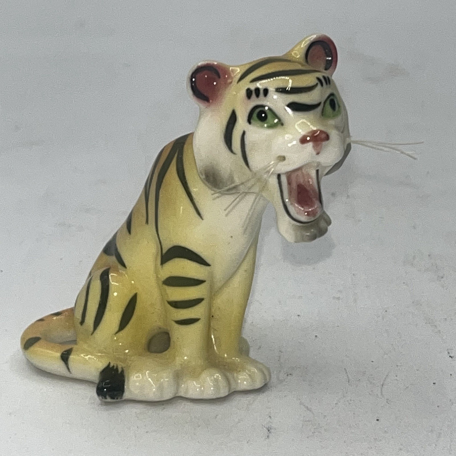Vintage Roaring Yawning Tiger Figurine Bone China Made in Japan Whiskers 2.5"