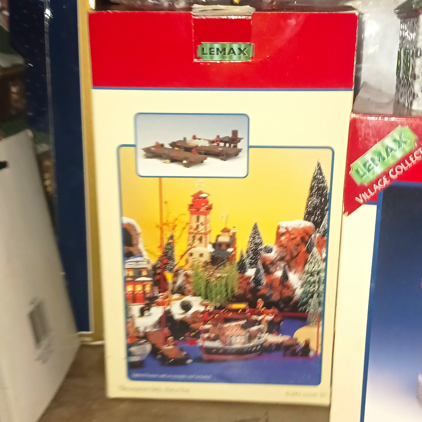 Lemax Village Collection Christmas Village Resin Display Scene, Boxed Multicolor Lemax Village Collection Christmas Village Resin Display Scene, Boxed Multicolor