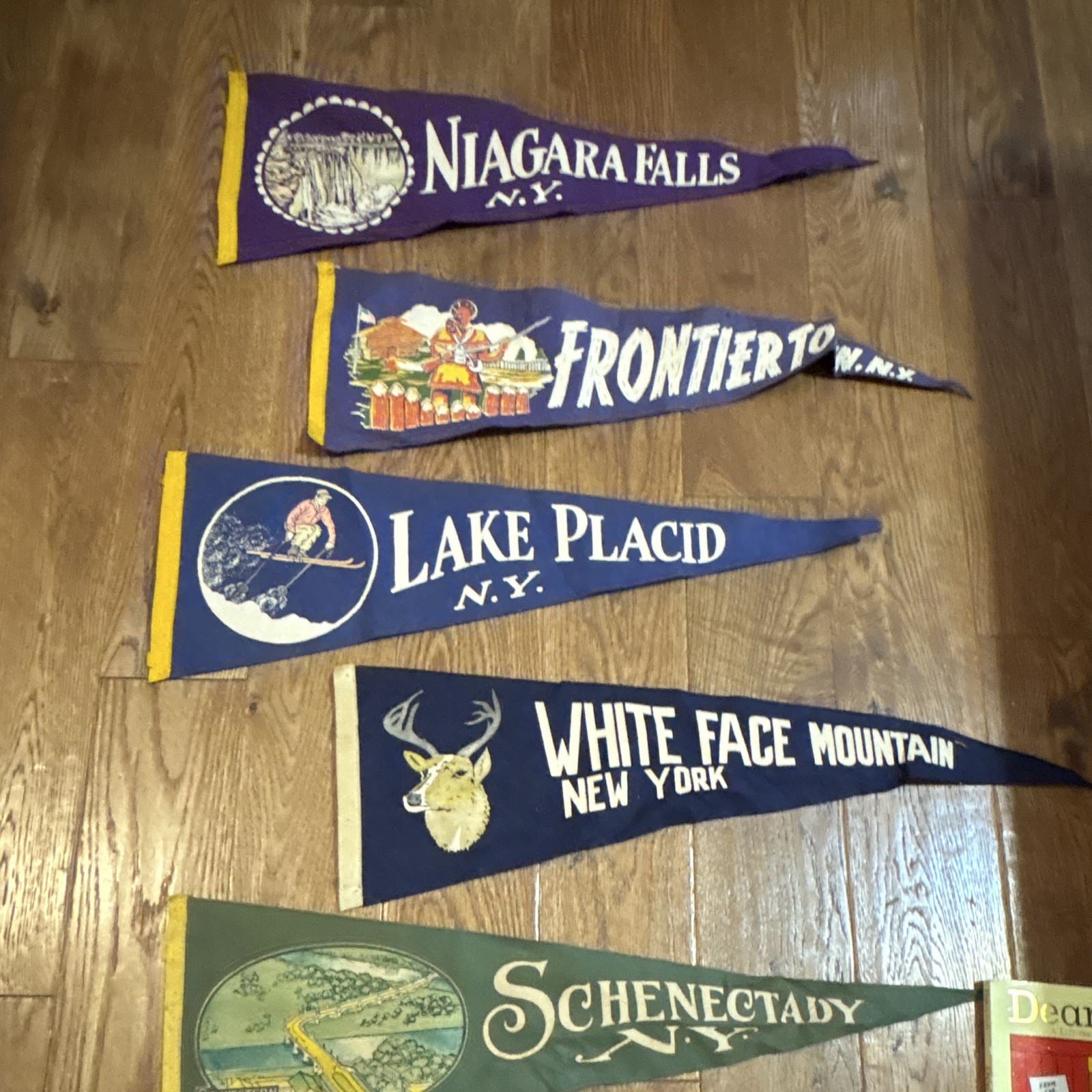 Vintage NY Souvenir Pennant Lot Frontier Town Lake Placid Niagara Falls 5pc Vintage NY Souvenir Pennant Lot Frontier Town Lake Placid Niagara Falls 5pc