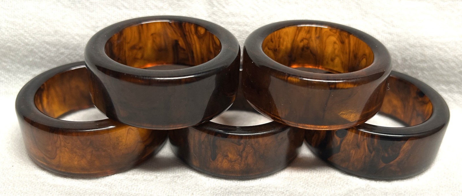 HTF Vintage Translucent Marbled Rootbeer Napkin Rings Set - 3/4" Wide