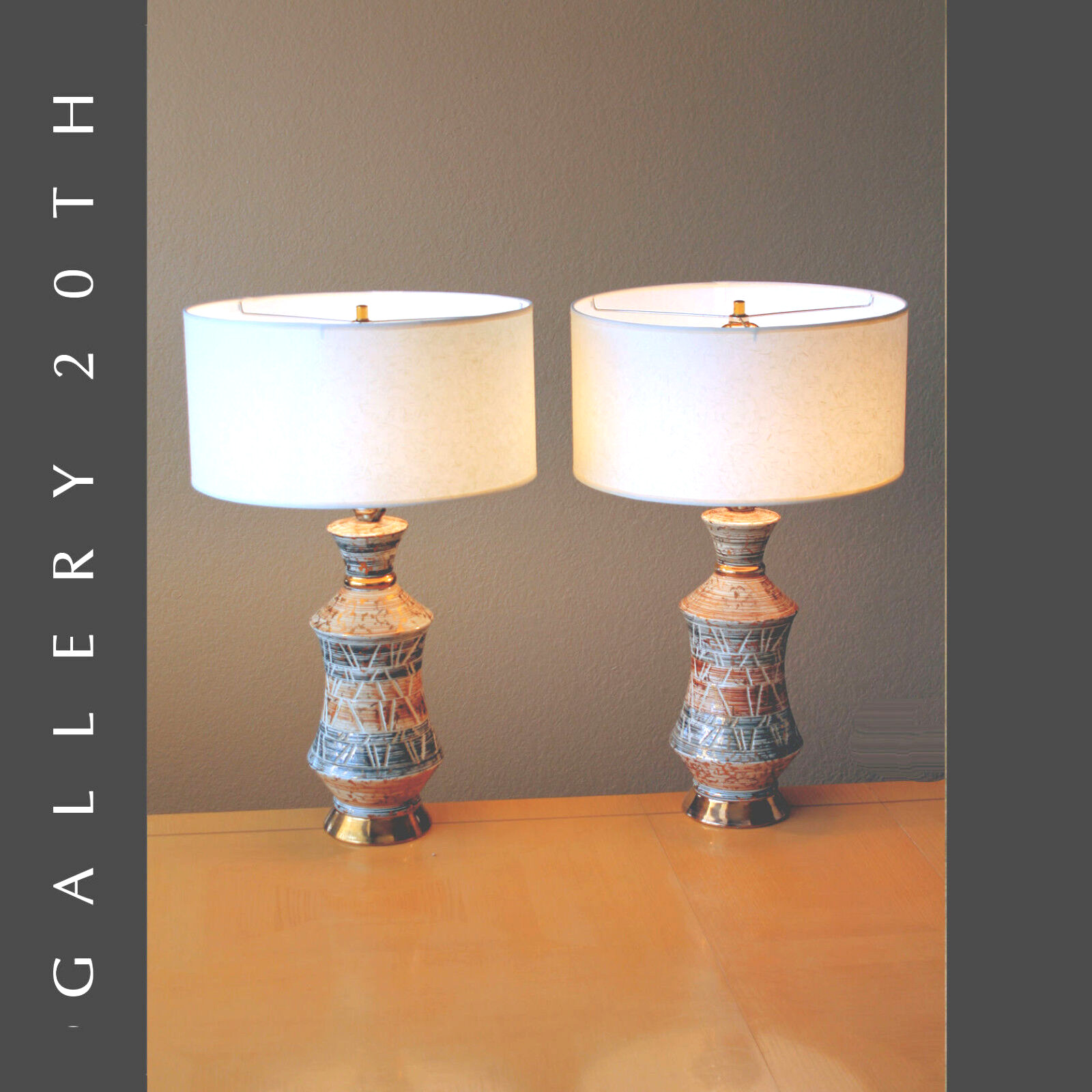 VINTAGE PAIR MID CENTURY ATOMIC TABLE LAMPS PORCELAIN 50'S MCM GOLD MODERN ART VINTAGE PAIR MID CENTURY ATOMIC TABLE LAMPS PORCELAIN 50'S MCM GOLD MODERN ART