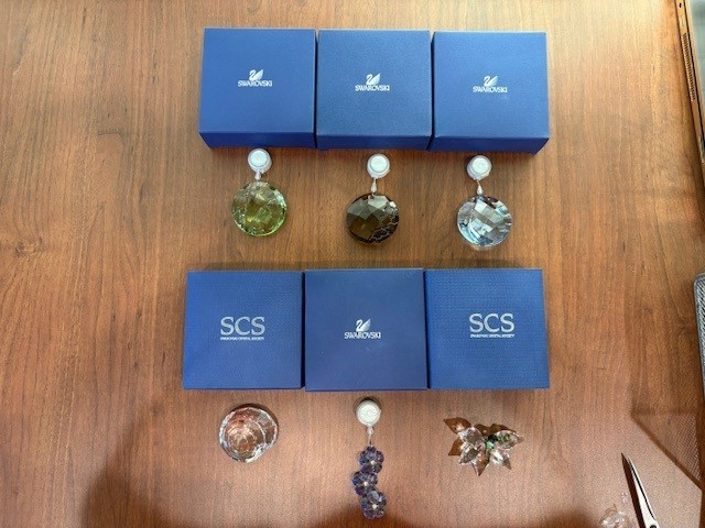 Swarovski SCS Annual Renewal Gifts Lot of 6 w/Original Boxes–Retired Exclusives Swarovski SCS Annual Renewal Gifts Lot of 6 w/Original Boxes–Retired Exclusives